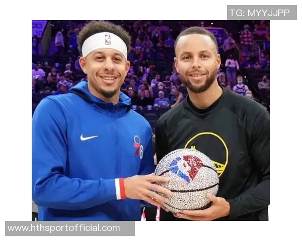 库里晒图热情欢迎新队友兄弟同框合影期待成真瞬间