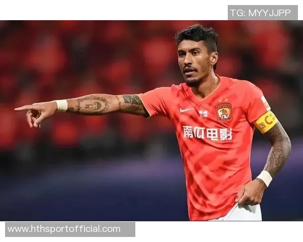 保利尼奥回忆加盟巴萨时梅西的关心与自己的决策过程